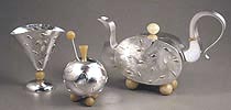"Thanks Oskar" Teaset (F01)
&copy; Munya Avigail Upin
$14,000.